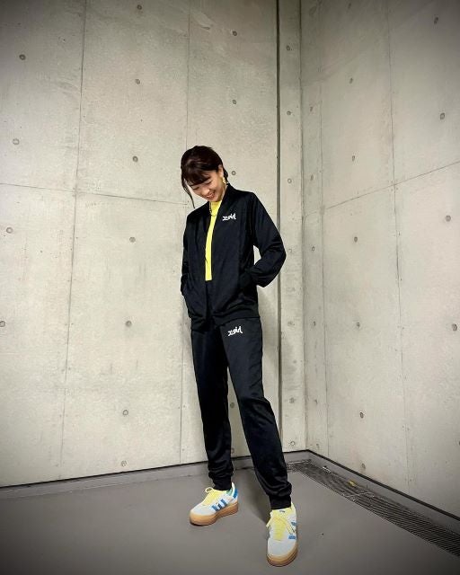 「走りますか」サッカー女優・眞嶋優の「全力坂ダッシュ」動画にカッコ良すぎるの声！