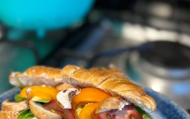 「どうなることやら笑」留学中の真矢ミキがテストを迎えたことを報告