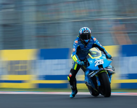 ラウル・フェルナンデス、“試練の初日”を振り返る！それでも前を向く1枚にファンがエール