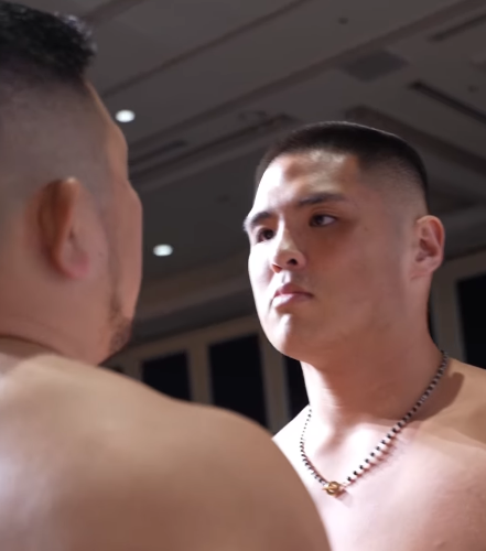 貴賢神vs稲田将、超級“喧嘩バトル”第2戦！規格外の巨体が激突する重量級の迫力に圧倒！