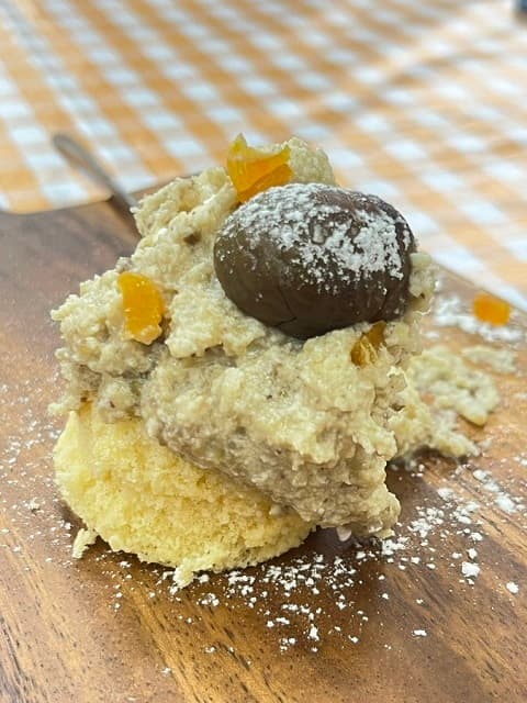 「アート作品か何かですか？」ウェザーニュースキャスターのモンブランが芸術的だと話題に