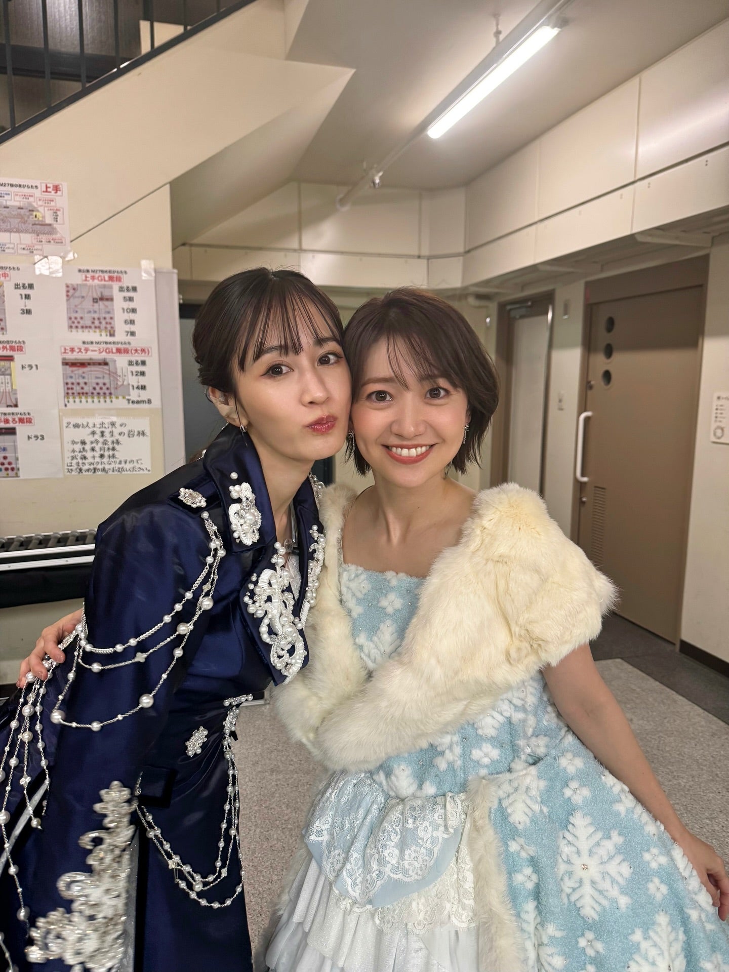 「青春をありがとう」前田敦子・大島優子の仲良し2ショットが可愛すぎると反響続々