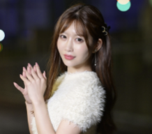 日南まみ、純白のコーデでファンを魅了！「可愛すぎる！」と絶賛の声続々