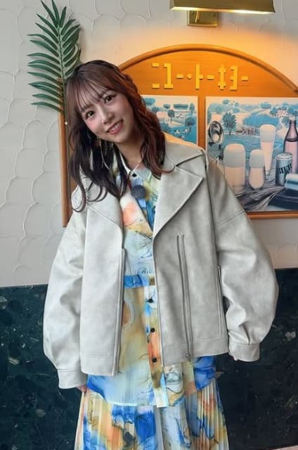 「かわいい！」「素敵なコーデ！」 元乃木坂46・北野日奈子の衣装にファンメロメロ！