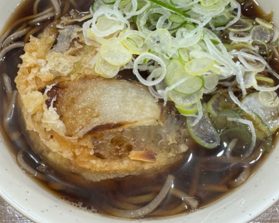 「江戸の味を堪能！」木村祐一、神田の立ち食いそばを満喫