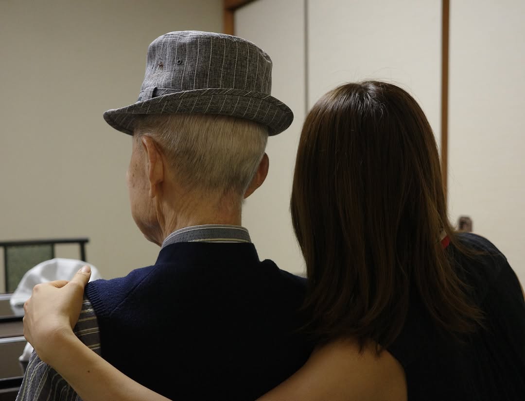 瀧本美織が祖父の誕生日を祝う「生まれてきてくれてありがとう」