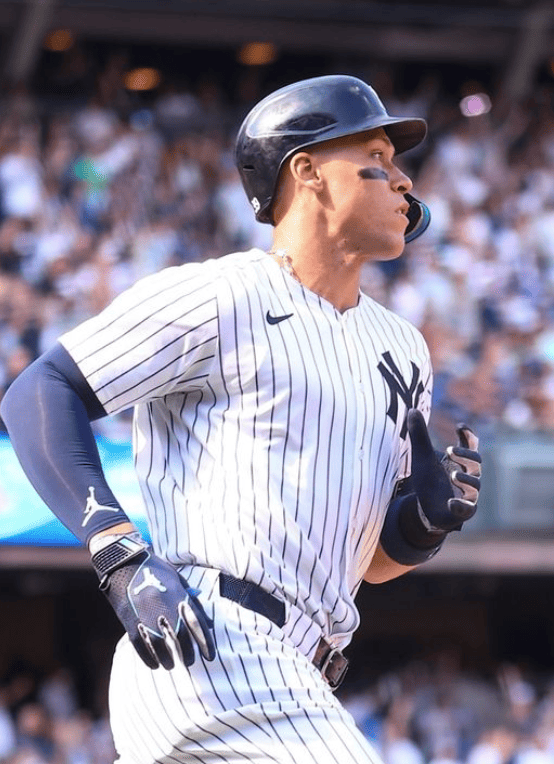 ジャッジが通算300号に王手！右中間へ強烈な42号HR