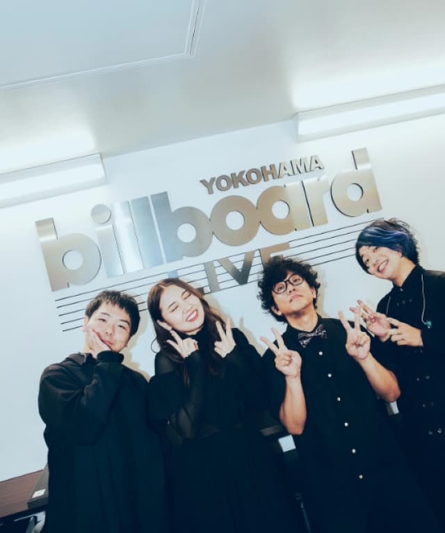 阿部真央がBillboardツアー初日を終える「最高に楽しいライブになりました！」