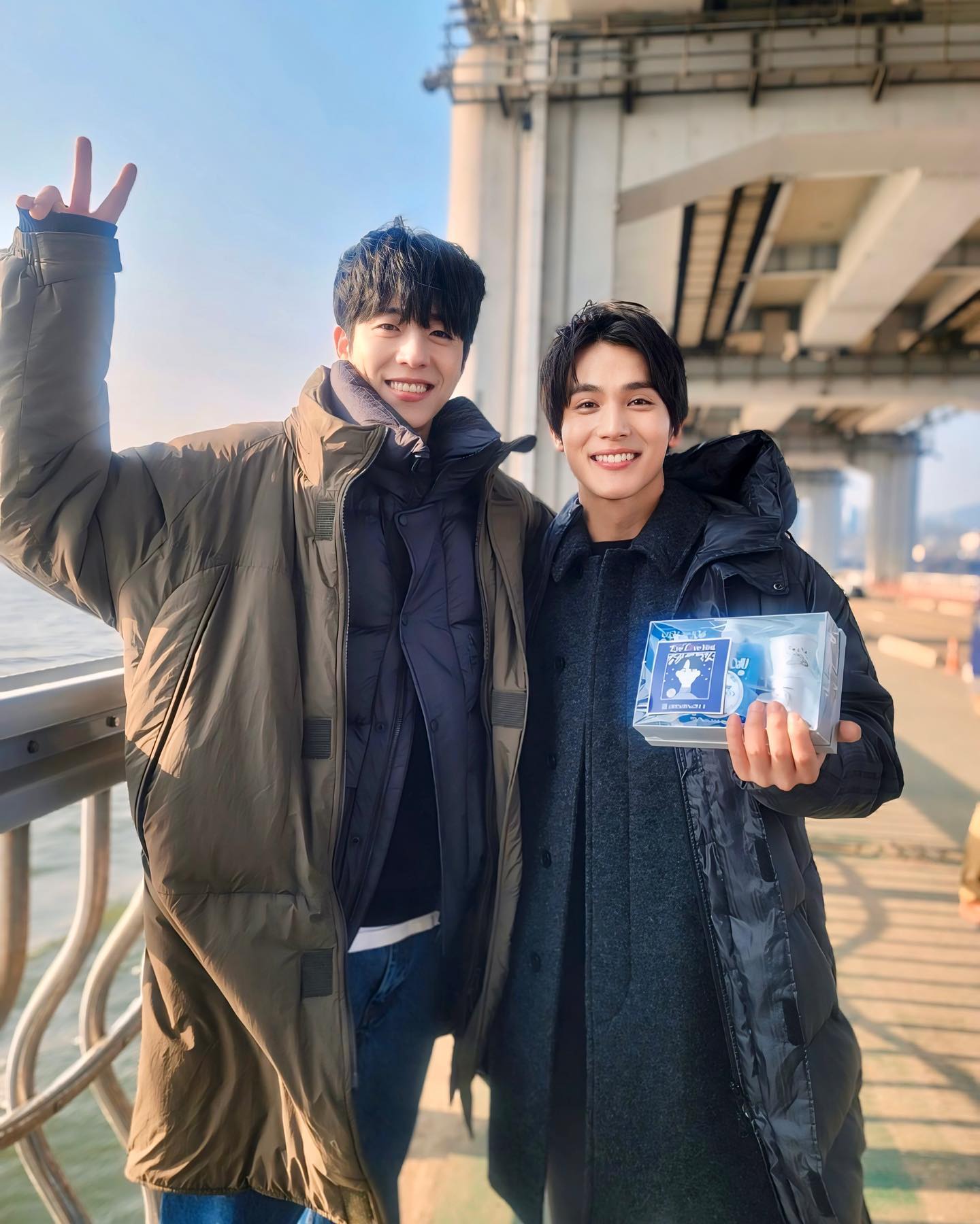 ドラマ『Eye Love You』中川大志＆話題の韓国人俳優のオフショット「この写真本当に素敵」