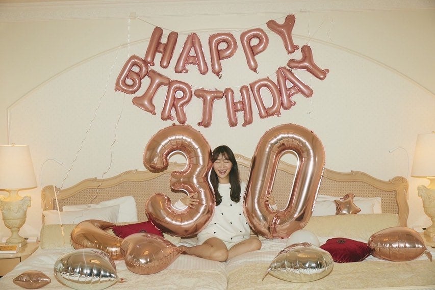 撮影秘話も!? 指原莉乃が30歳の誕生日ショットを披露🎉✨