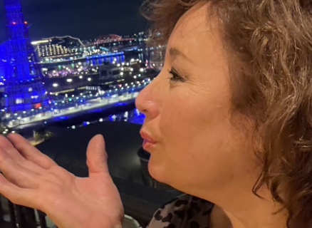 「ほろ酔いキャシーです♪」神戸でのレッスン＆ご褒美ディナーに癒し全開ショット！