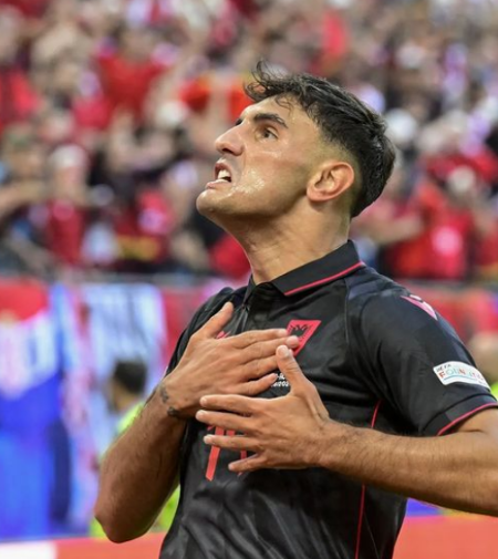 「ここで終わりなのか」クロアチアが劇的同点弾で勝利逃しGL敗退のピンチ