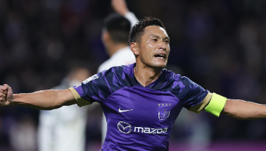 元サッカー日本代表　青山敏弘、広島ラストゲームで感動のゴール！「最高のフィナーレを」！！