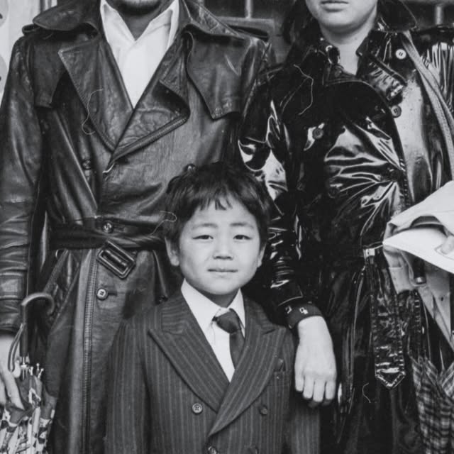 「あの恥ずかしながら私…」大森南朋、53歳誕生日のインスタ投稿！6歳当時の写真にファン大注目