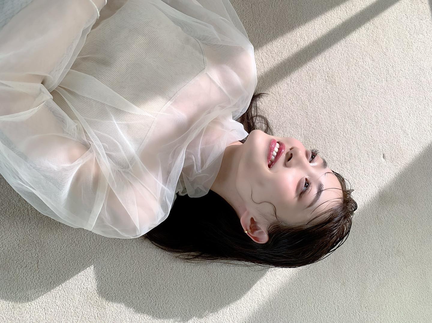 山下美月”透明感”溢れるオフショット披露💓🌱