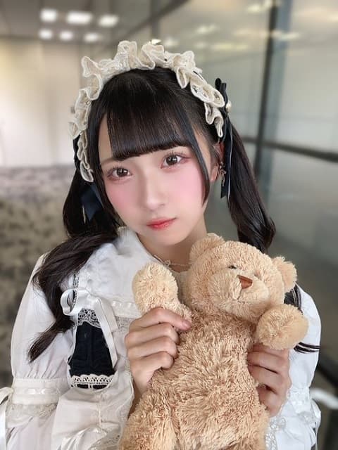 「この世で1番似合ってるよ」アイドルが披露したロリータファッションをファン大絶賛！