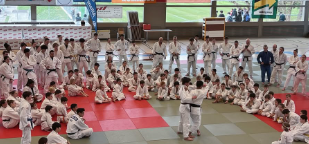 「スイスで見せたオーラ」柔道・丸山城志郎、フリブールでの1枚に称賛の声続々！