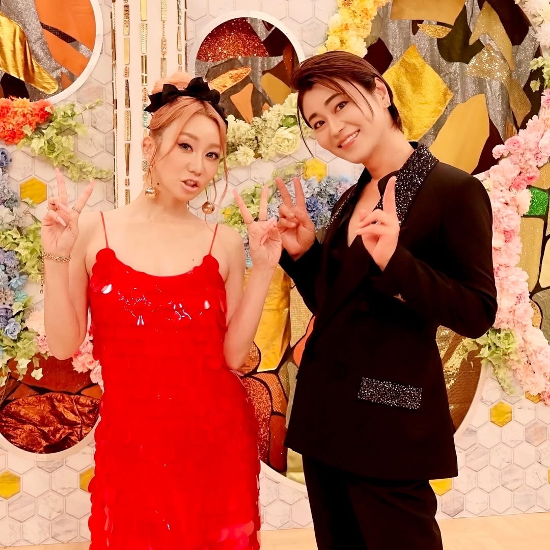 人気演歌歌手が倖田來未と“初コラボ”！美があふれるツーショットを公開