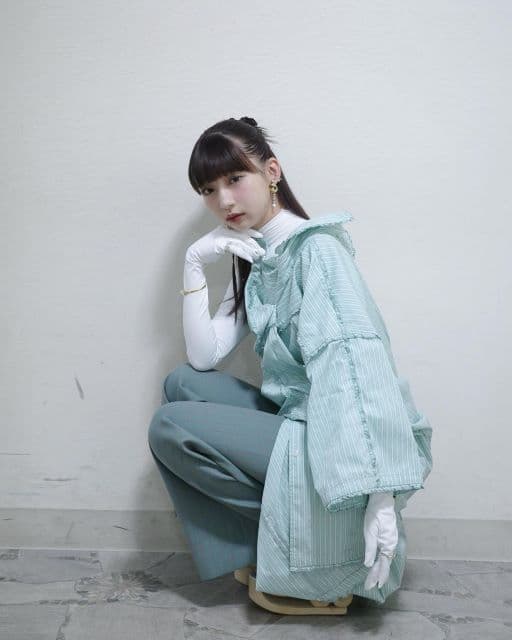 「ほんと天才的スタイリング」元NGT48荻野由佳、”いつもとまた違う感じ”の衣装とメイクを公開しファンから反響続々！