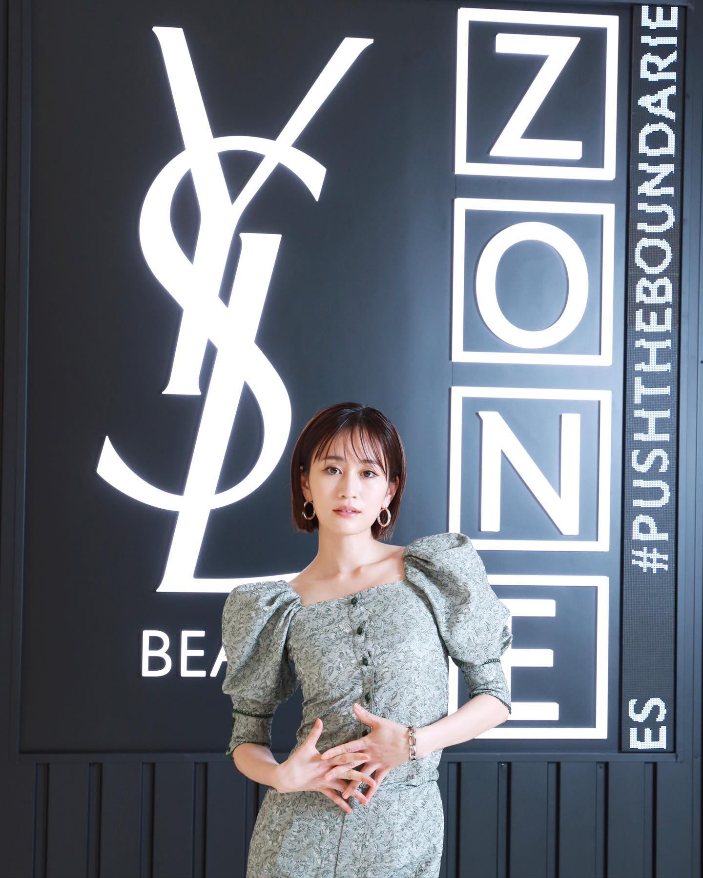 ”クールビューティー”前田敦子さんの美貌✨にファン釘付け😍👀