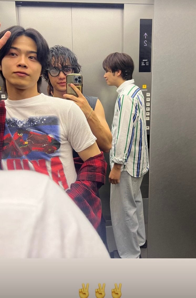 ビジュ良すぎじゃない？ゆうまはどこ見てるの？