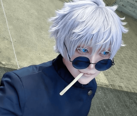 「特級呪術師、参る！！」美女コスプレイヤーの、五条悟コスがイケメンすぎてネット大反響「領域展開してぇぇ！」