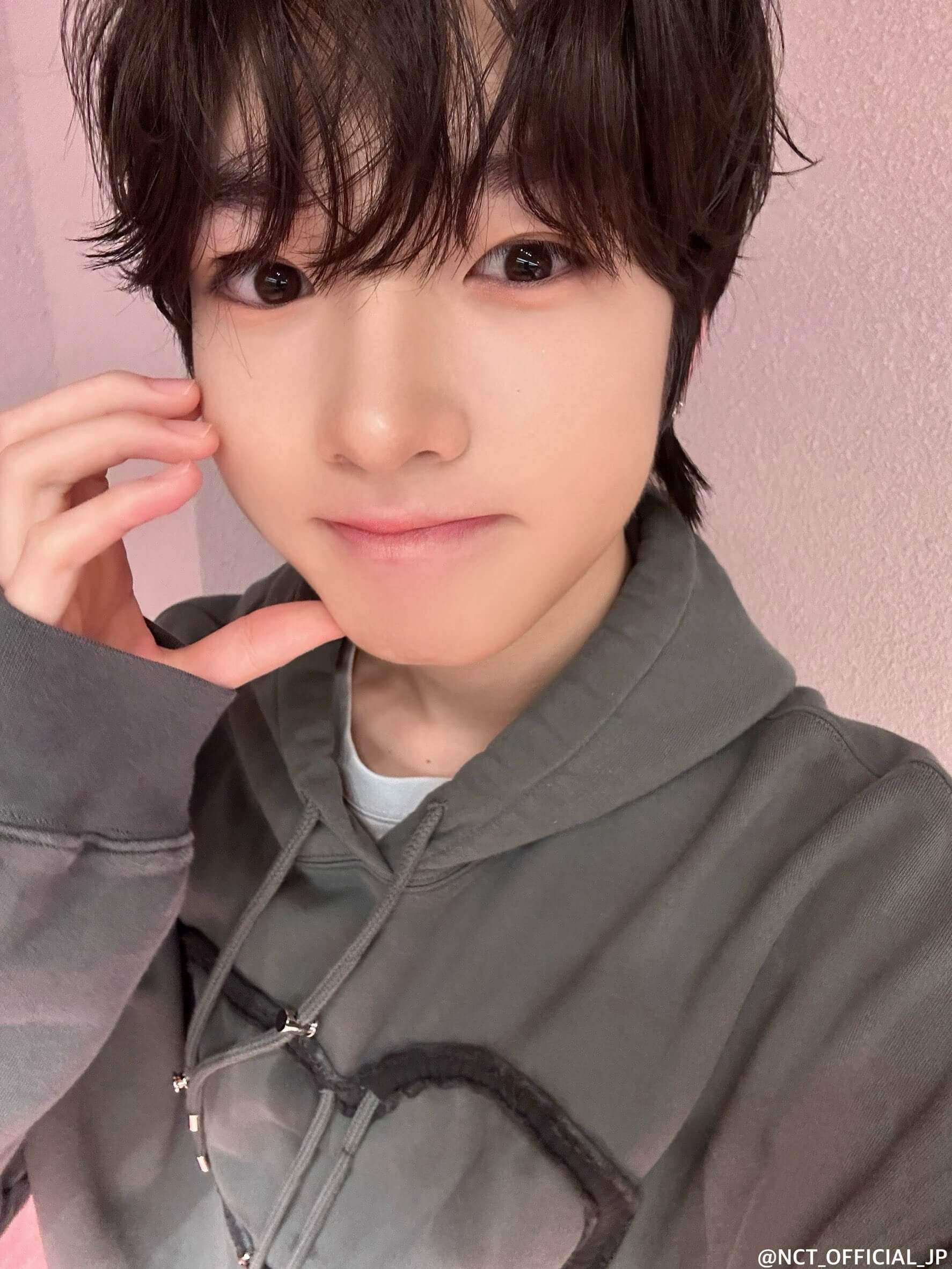 大人気韓国アイドルNCT WISH・サクヤ 18日に誕生日を迎える！ | 話題の