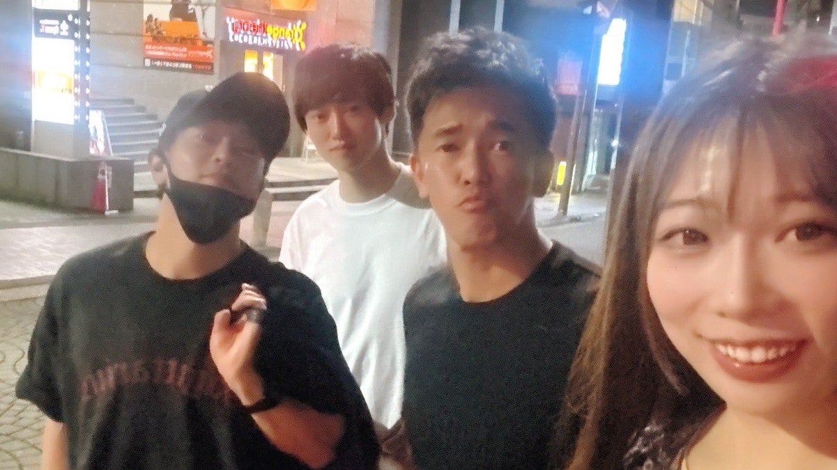 陣内智則、“変なメンバー”と火鍋会　和やかな交流を報告