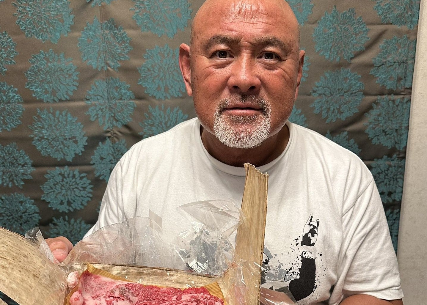 元プロレスラー・武藤敬司、神奈月から届いた米沢牛で焼肉満喫「美味かった！」