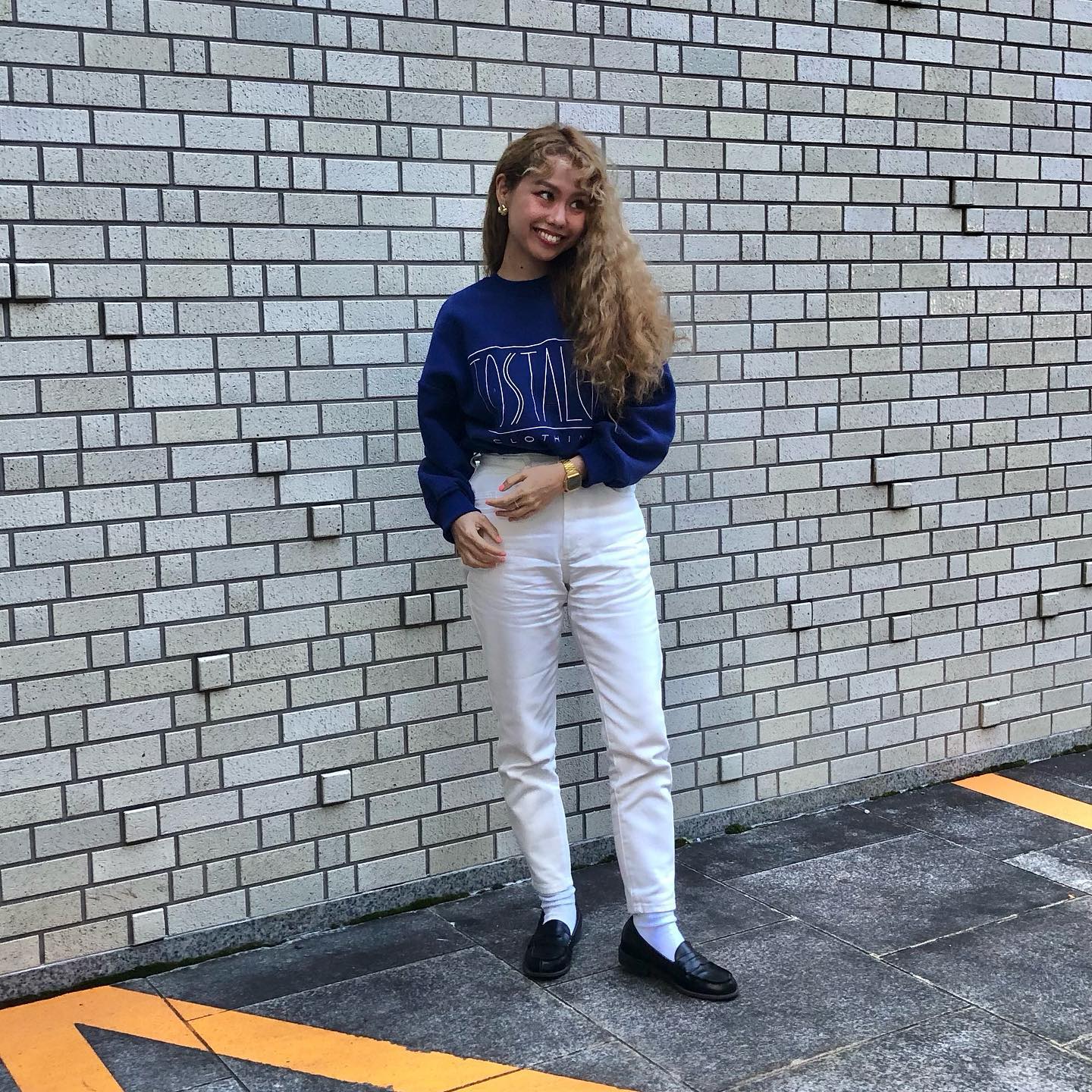 「コーデの人物像書くシリーズ大好き💕」Pecoのセンスが輝る✨“ノスタルジック”なコーデが話題に