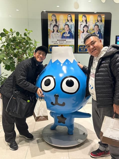 「ラブ清水」アンタッチャブル柴田、地元・静岡でのオフショットを公開！