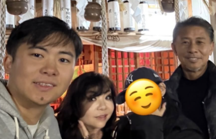 ハイヒール・モモコ、家族で初詣！2024年のエンタメをYouTubeで振り返りも