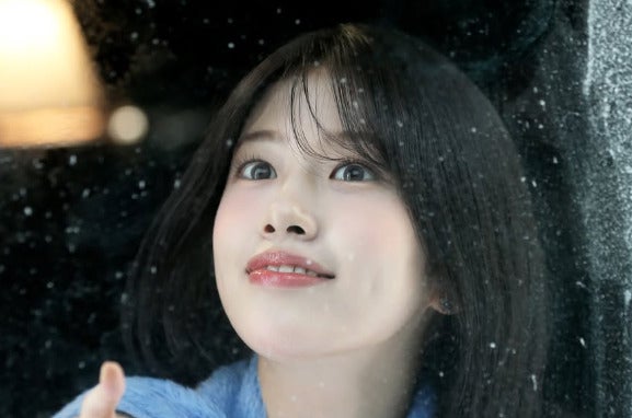 「最高に可愛い」「表情好きすぎる」IVE・ユジン、最新ショットにファンメロメロ