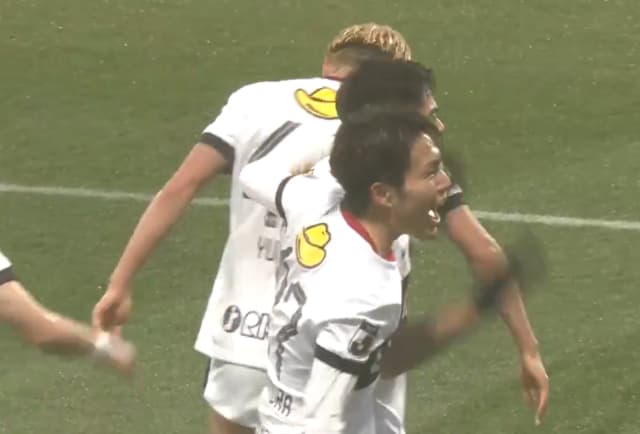 元サッカー日本代表の橋本英郎が「鹿島アントラーズのゴールシーン」を詳しく解説