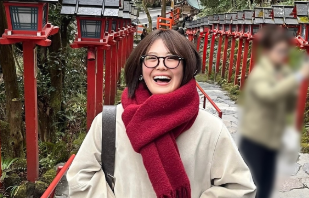 清宮レイ、貴船神社で爽やかオフショット公開！『念願の地に感激』