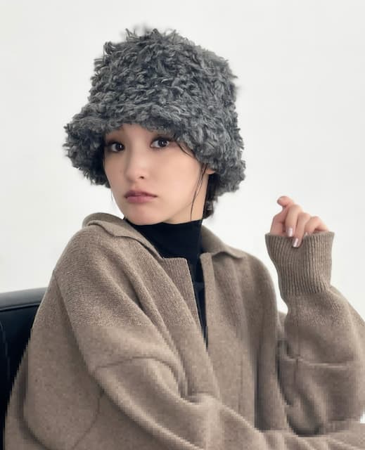 「可愛いを更新していくな」剛力彩芽の私服オフショットにファンからコメント殺到