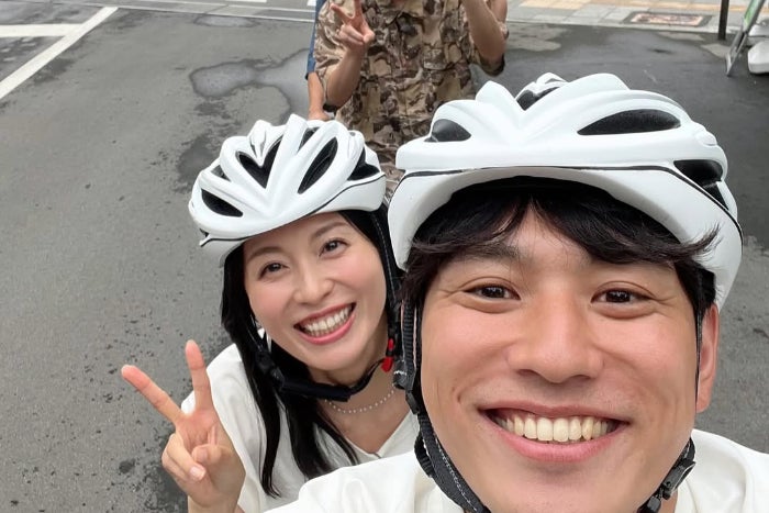 顔から滲み出るハッピーオーラ！！本仮屋ユイカが駆け抜ける軽井沢