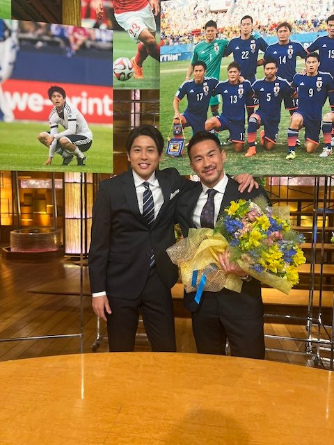 内田篤人が盟友とのツーショット公開に「また一人レジェンド選手が引退しちゃった。」