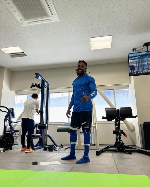 「あなたの推しはいますか？？」中田翔が中日選手陣の写真を投稿