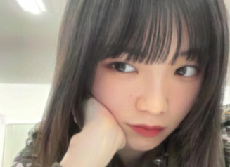 「イケメンMei現る!?」山﨑愛生、ひなフェス舞台裏のオフショットにファン悶絶