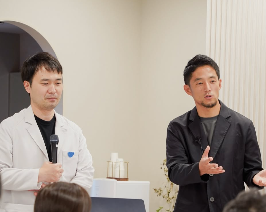 「口腔ケアもプロの視点で」森岡亮太、歯科セミナーで実体験語る