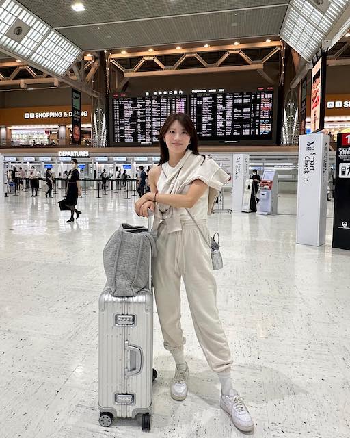 ダル着がオシャレすぎるあのアナウンサーは誰！？コメントでは「スウェット似合ってステキです」と話題✨