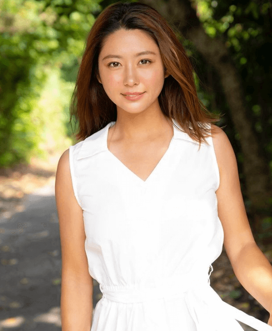 「天使やん」美女プロボディーボーダー・白波瀬海来、グラビア表紙レベルの純白ショットを披露！「海来さん美しすぎです」