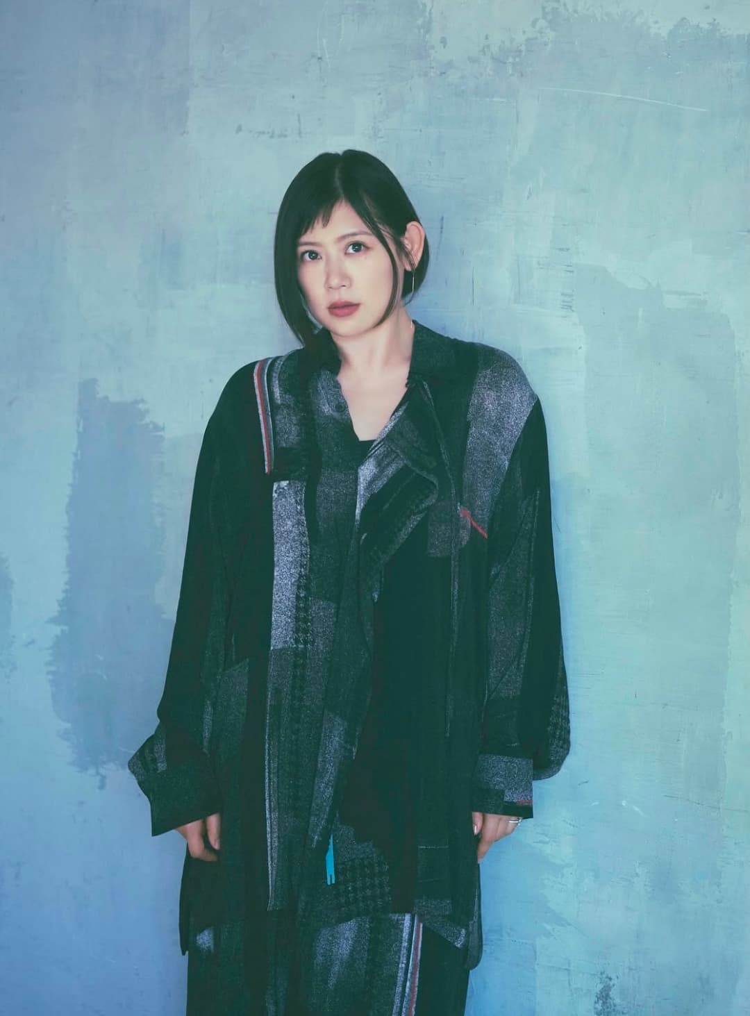 「今までと全然雰囲気違うー！」「力強さと可愛さの融合、最高です」絢香の美しさにファン惚れ惚れ〜！