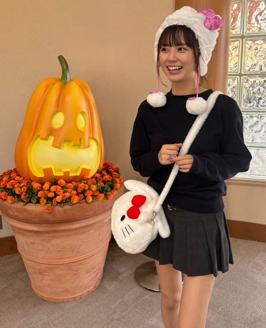 「ちと、恥ずかしい。」阪田マリンが〇〇姿でUSJへ！ファンからは「可愛い」連発