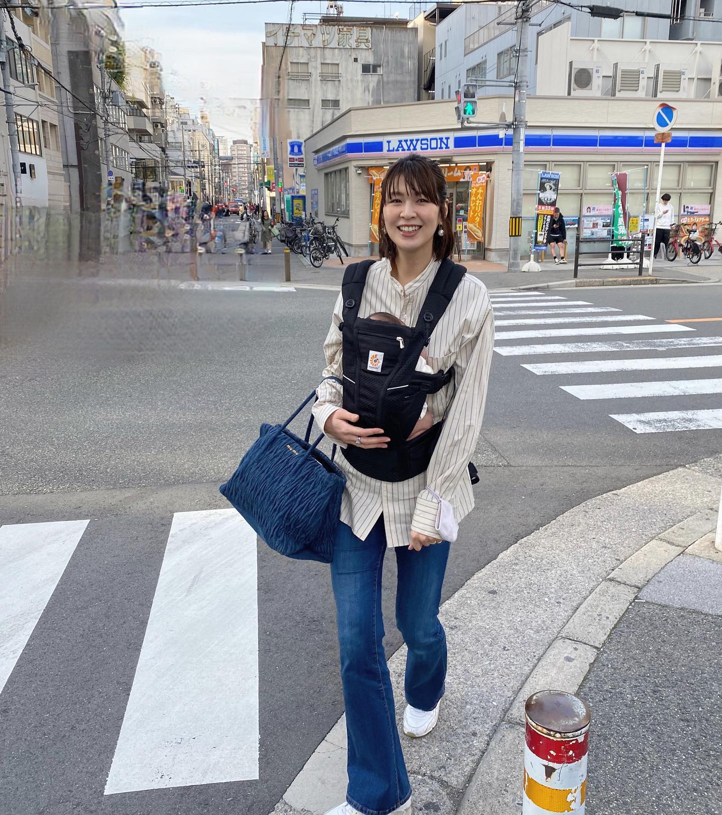 🏐木村沙織が息子との最新ショットを公開🤱スタイル抜群の姿に驚きの声😲💬「産後とは思えない」