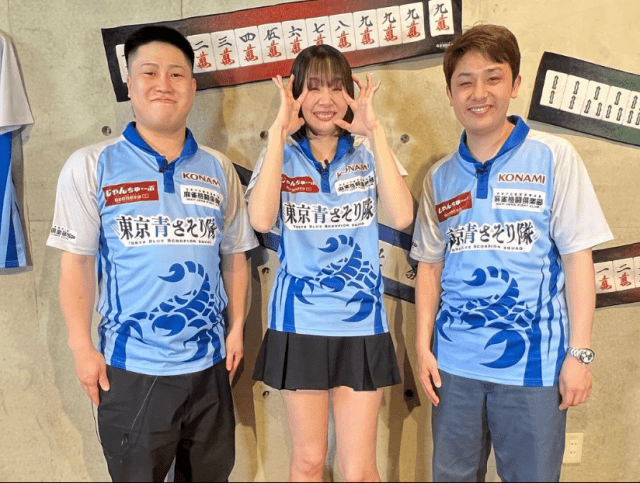 「誰やねん」役満ボディ美人プロ雀士の変顔が別人レベルと話題！