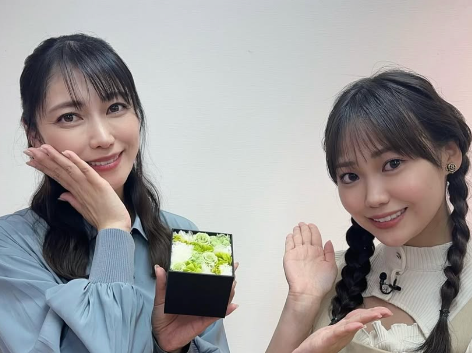 飯田圭織、Juice=Juice工藤由愛から誕生日プレゼント　可愛い後輩との交流に笑顔