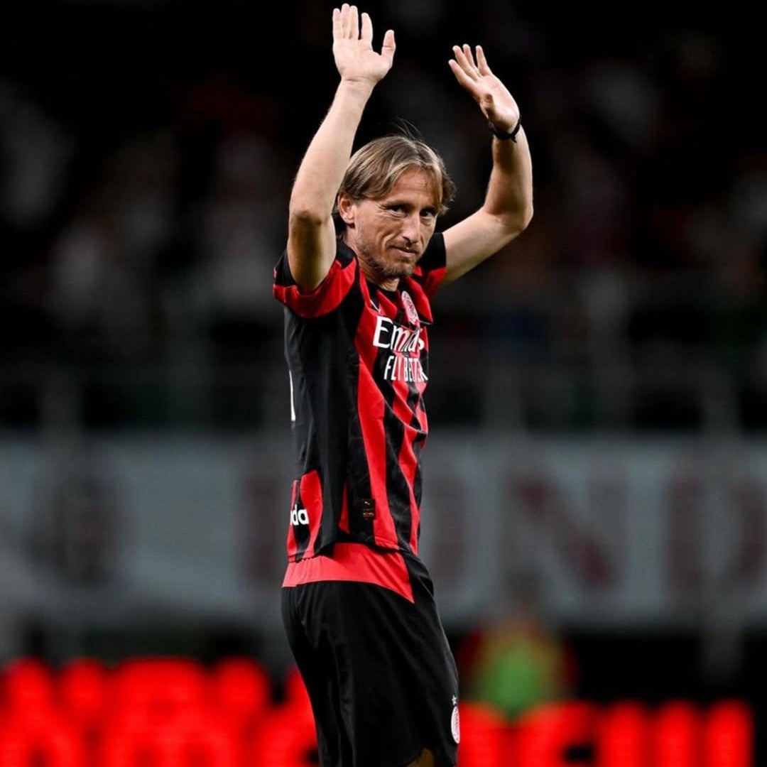 モドリッチ、「僕の新しいホーム」サン・シーロデビューでミラニスタへ感謝！"マエストロ"の存在感を放つ