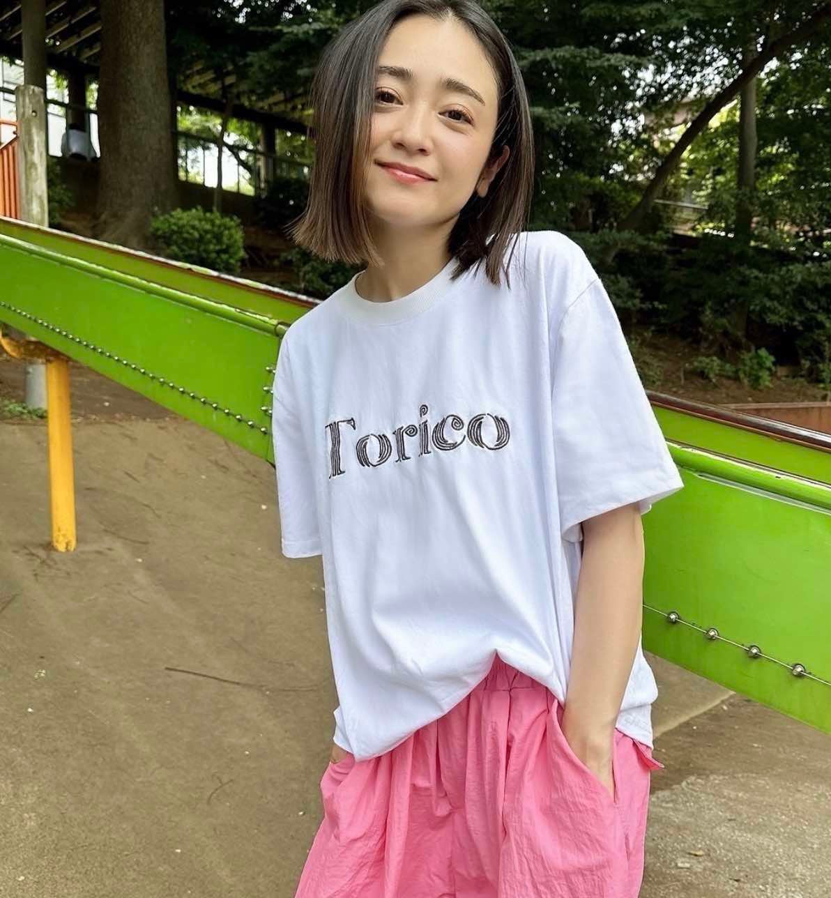 安達祐実の自作Tシャツが可愛すぎると話題に...。